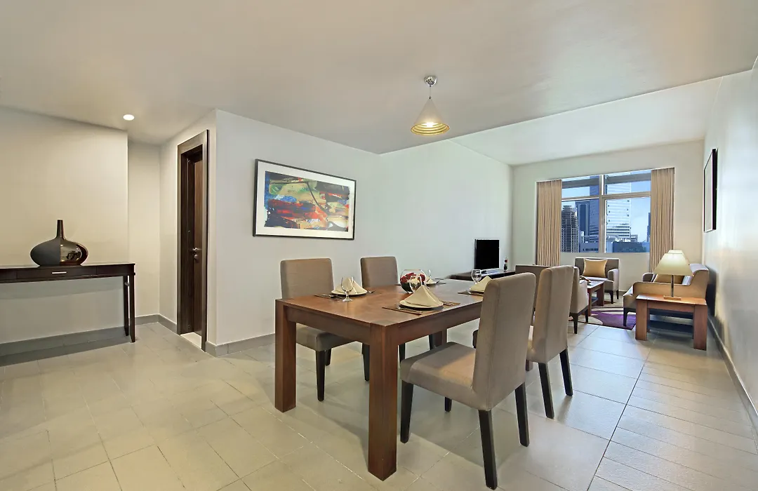The Curve Hotel-1
